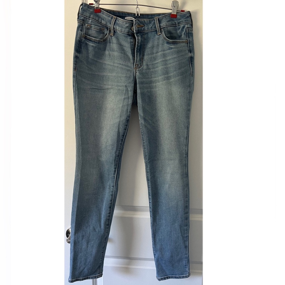 Old Navy Pop Icon Skinny Jeans (size 6)